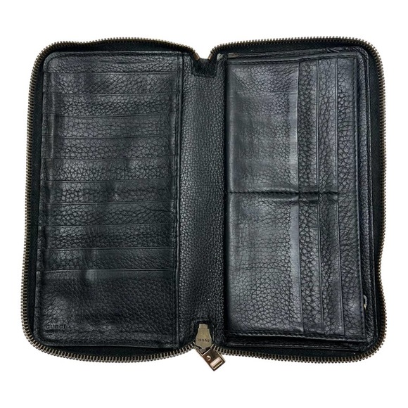 Authenticated Vintage Gucci 1970s Zip Around Wallet - Picture 3 of 8
